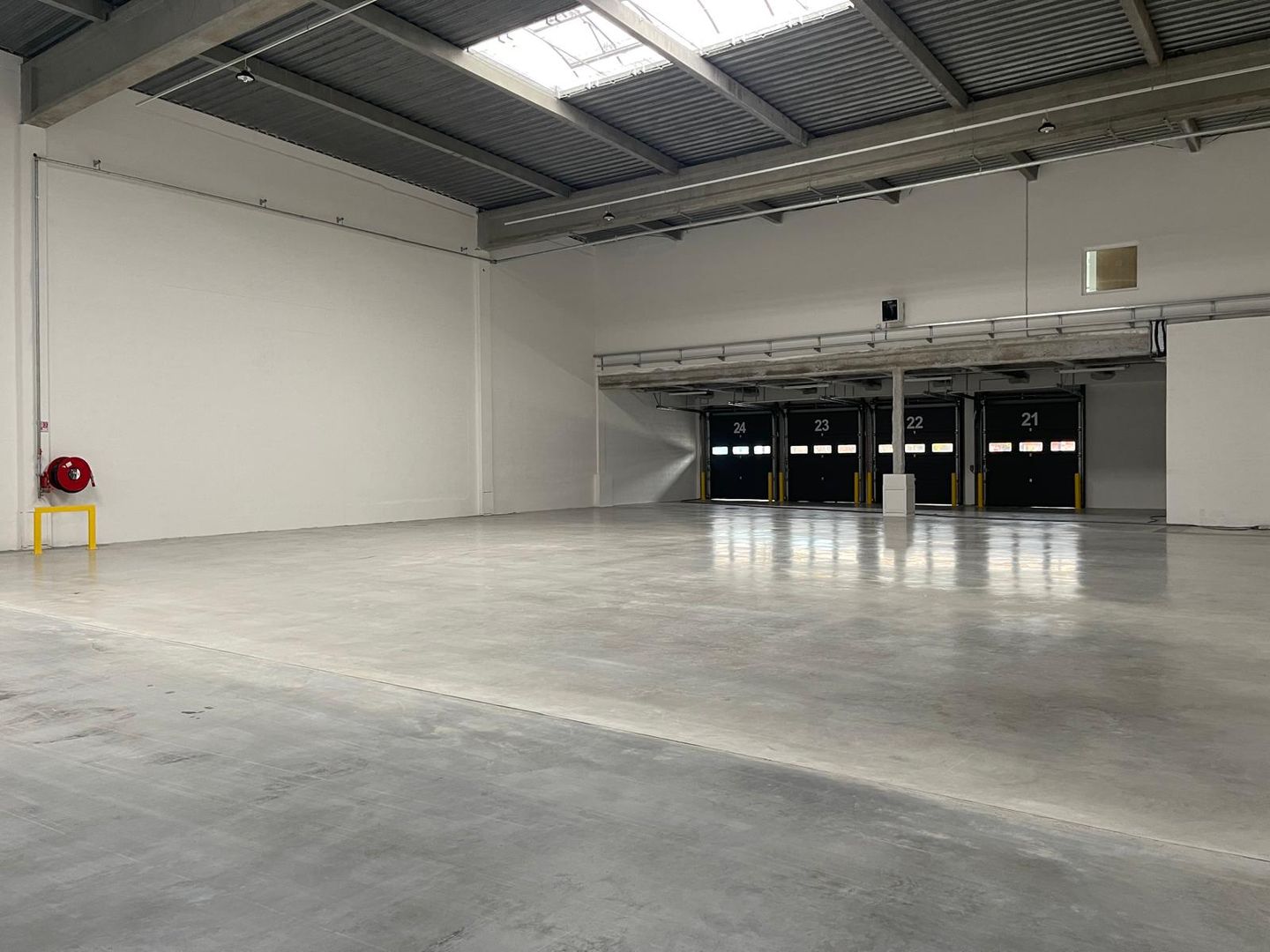 entrepôt de 2 010m², Aulnay-sous-Bois (Seine-Saint-Denis)
