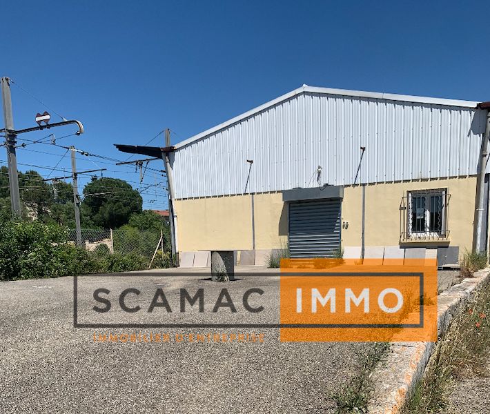 entrepôt de 2 030m², Aramon (Gard)