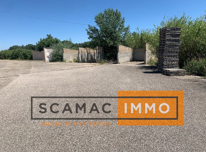 entrepôt de 2 030m², Aramon (Gard)