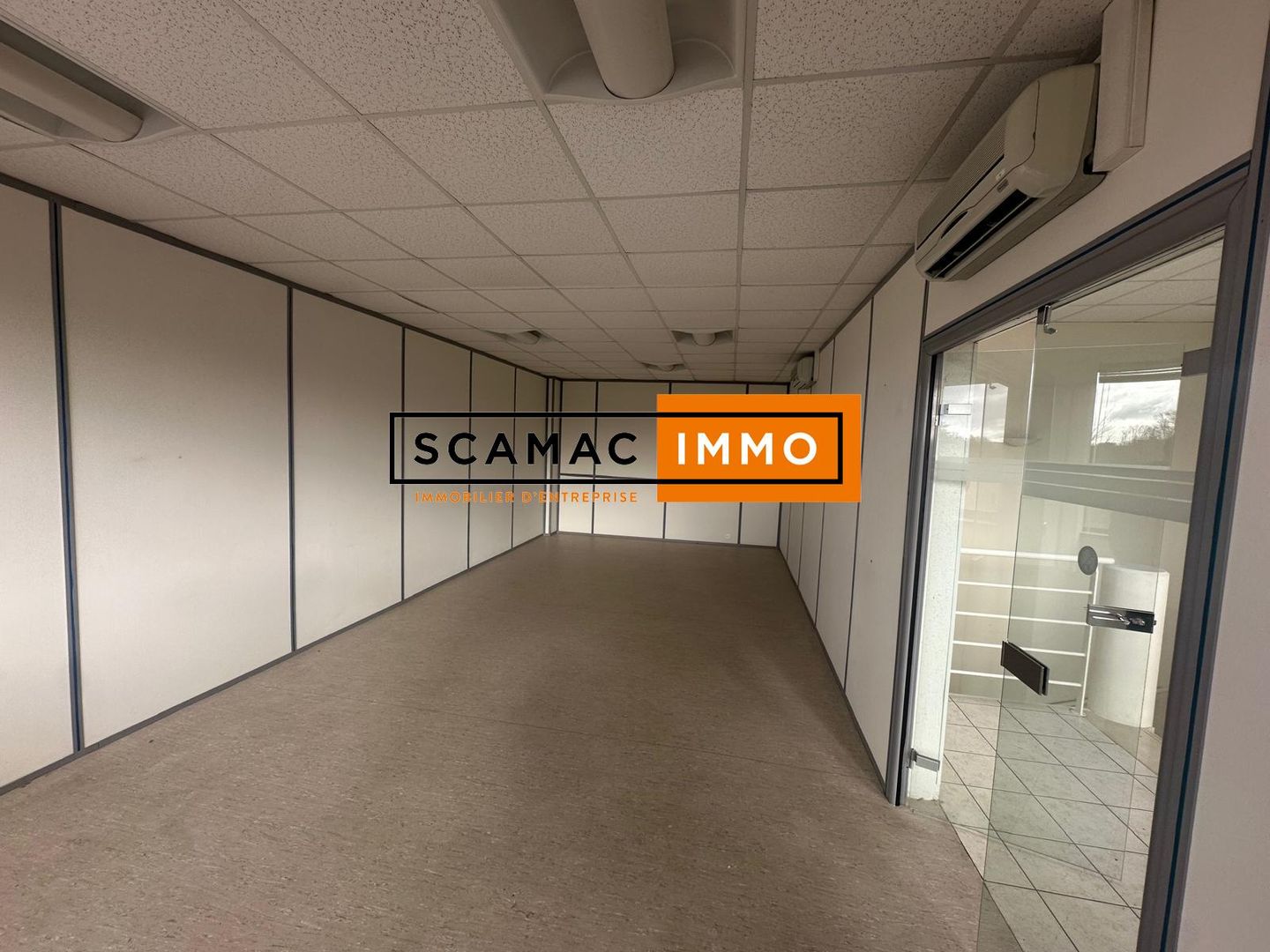 entrepôt de 535m², Poissy (Yvelines)