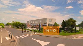 local commercial de 300m², Pertuis (Vaucluse)