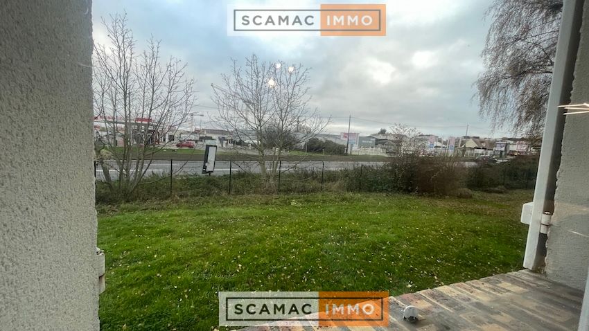 local d'activités de 208m², La Ville-du-Bois (Essonne)