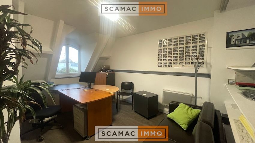 local d'activités de 208m², La Ville-du-Bois (Essonne)