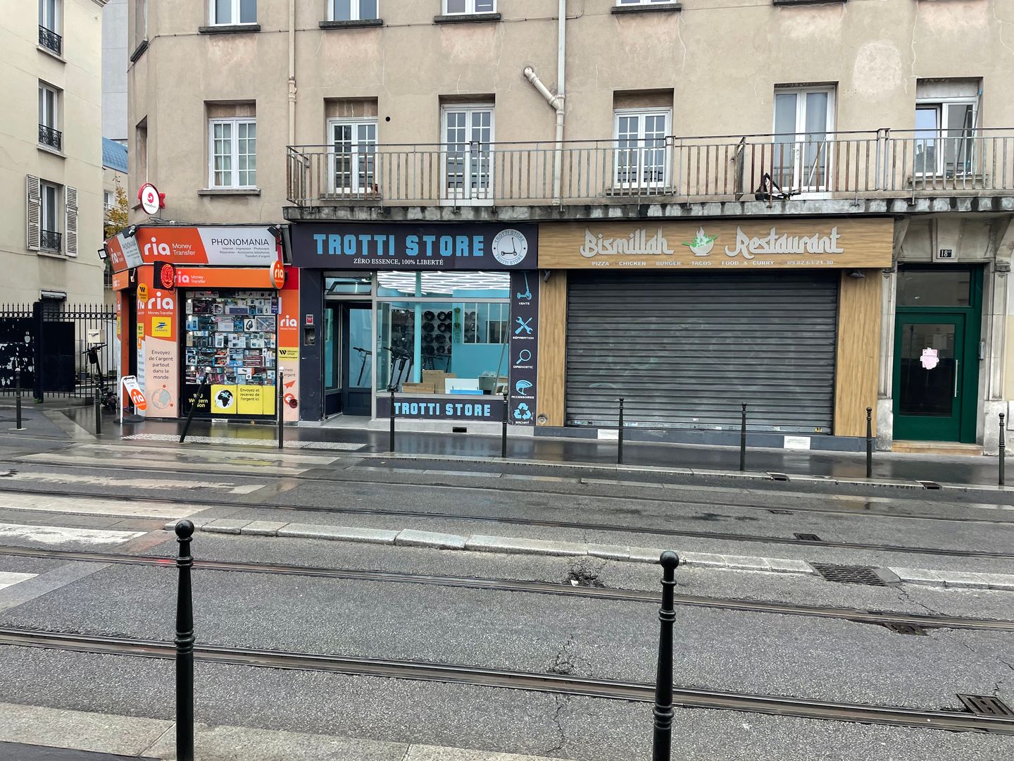 local commercial de 173m², L'Île-Saint-Denis (Seine-Saint-Denis)