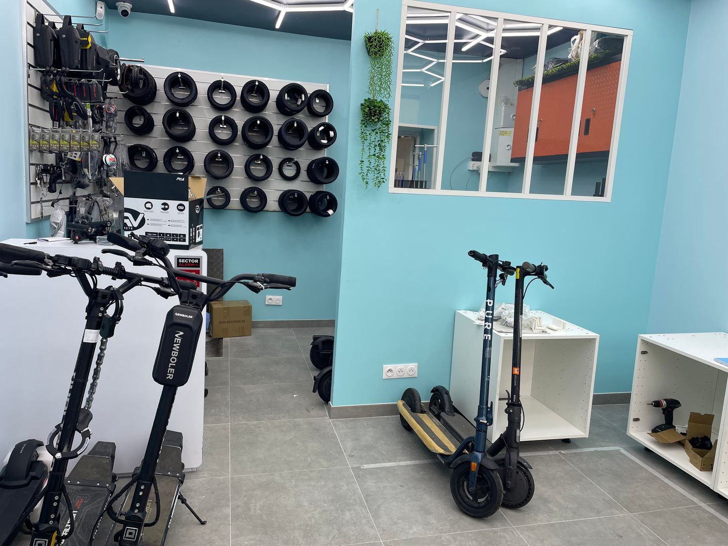 local commercial de 173m², L'Île-Saint-Denis (Seine-Saint-Denis)