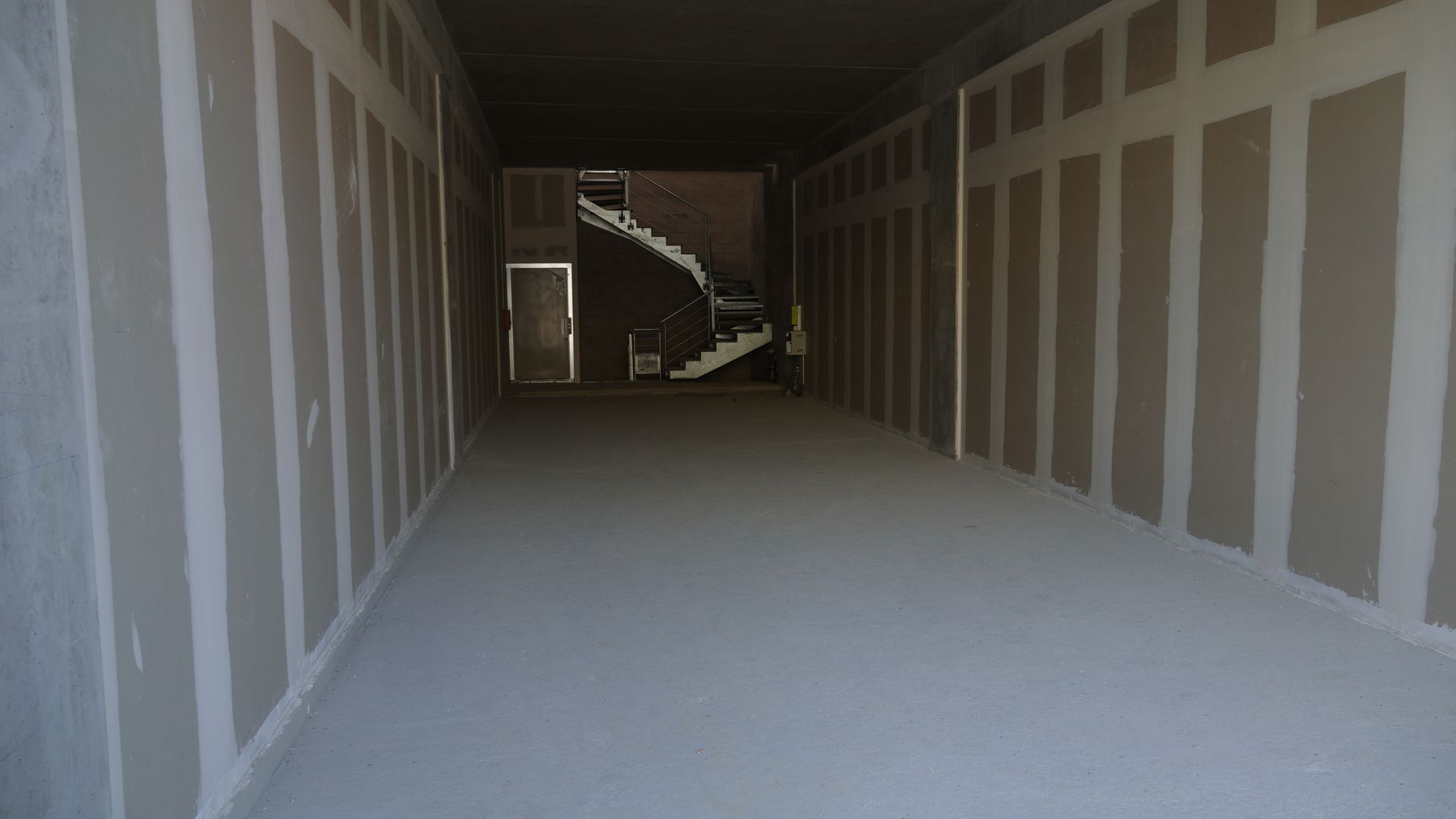 local commercial de 202m², Tremblay-en-France (Seine-Saint-Denis)