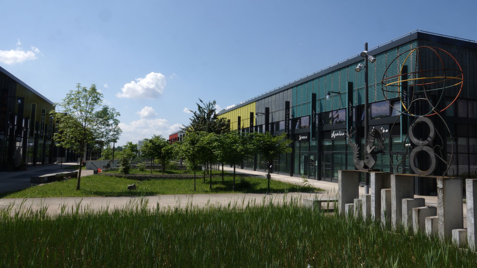 local commercial de 276m², Tremblay-en-France (Seine-Saint-Denis)