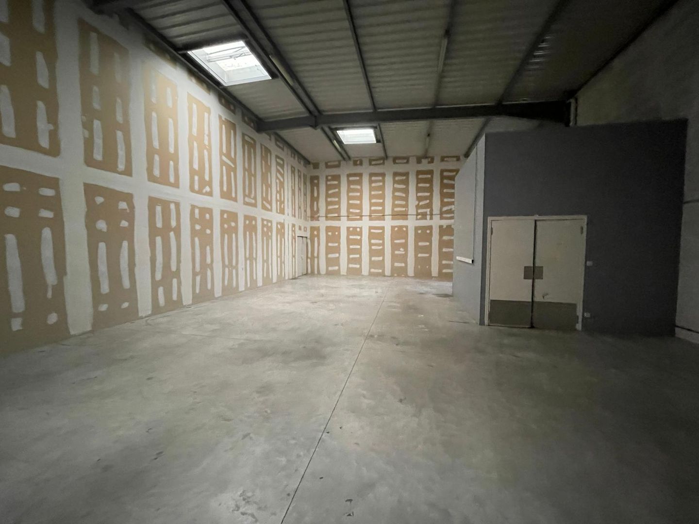 entrepôt de 800m², Argenteuil (Val-d'Oise)