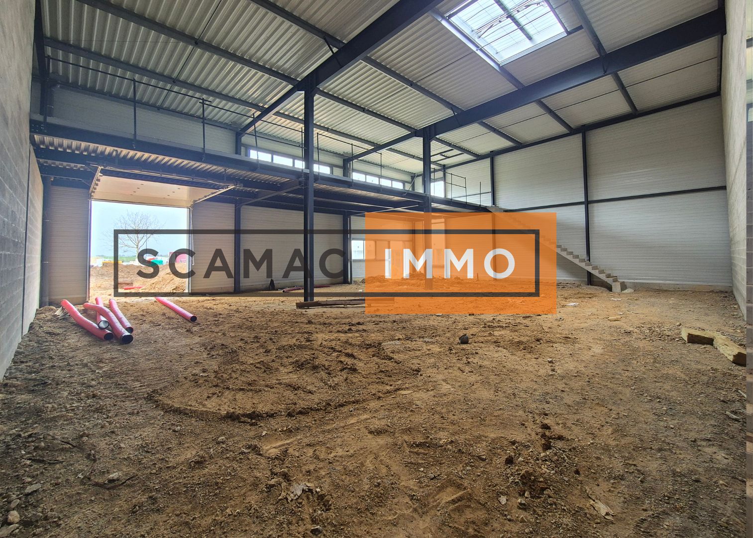 local d'activités de 390m², Amblainville (Oise)