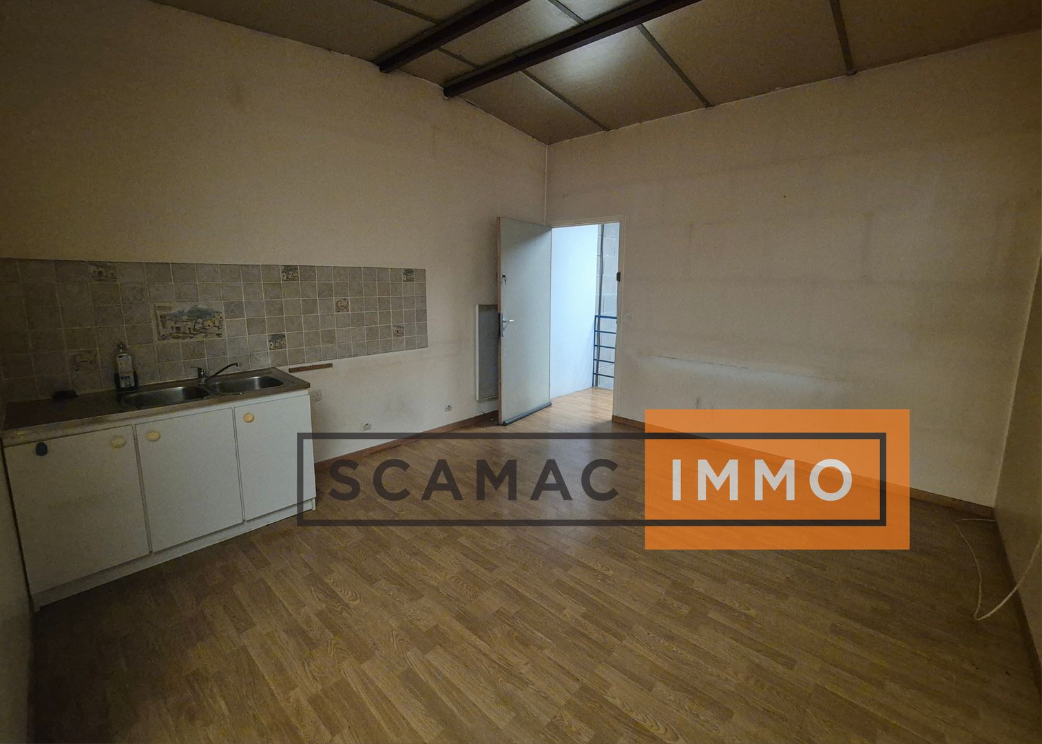 local d'activités de 180m², Saint-Soupplets (Seine-et-Marne)