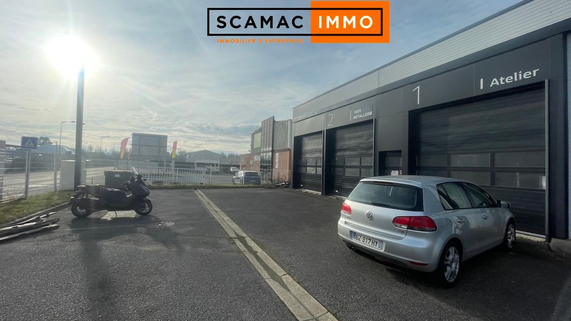 locaux mixtes de 625m², Milly-la-Forêt (Essonne)