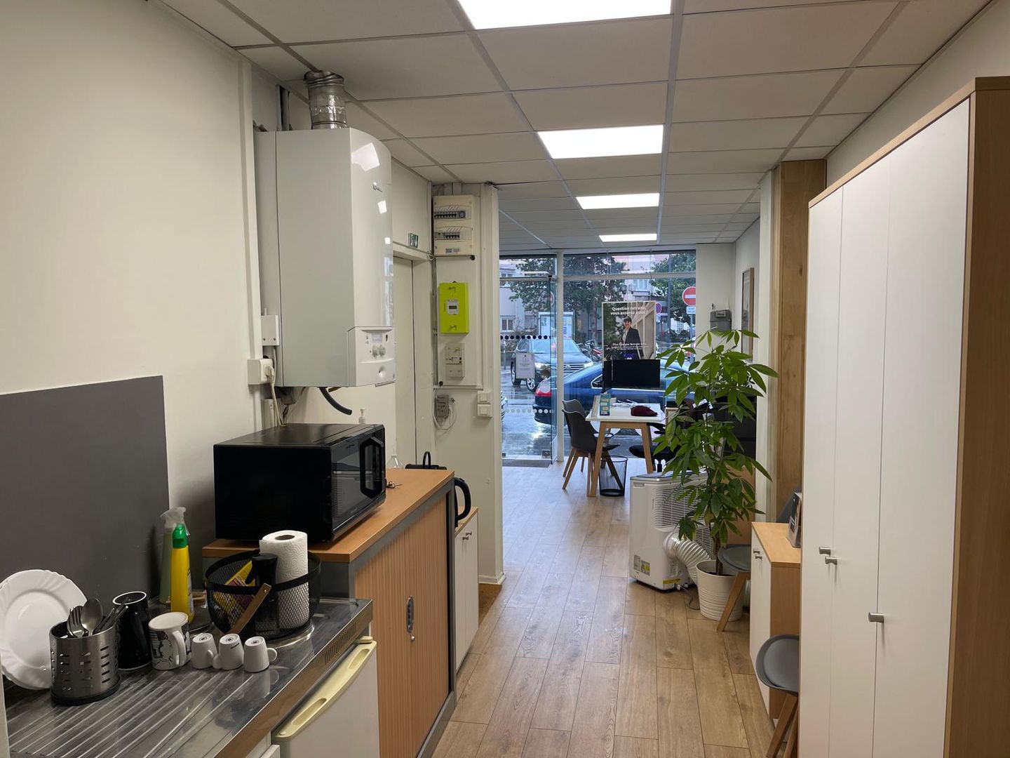 local commercial de m², Saint-Ouen (Seine-Saint-Denis)