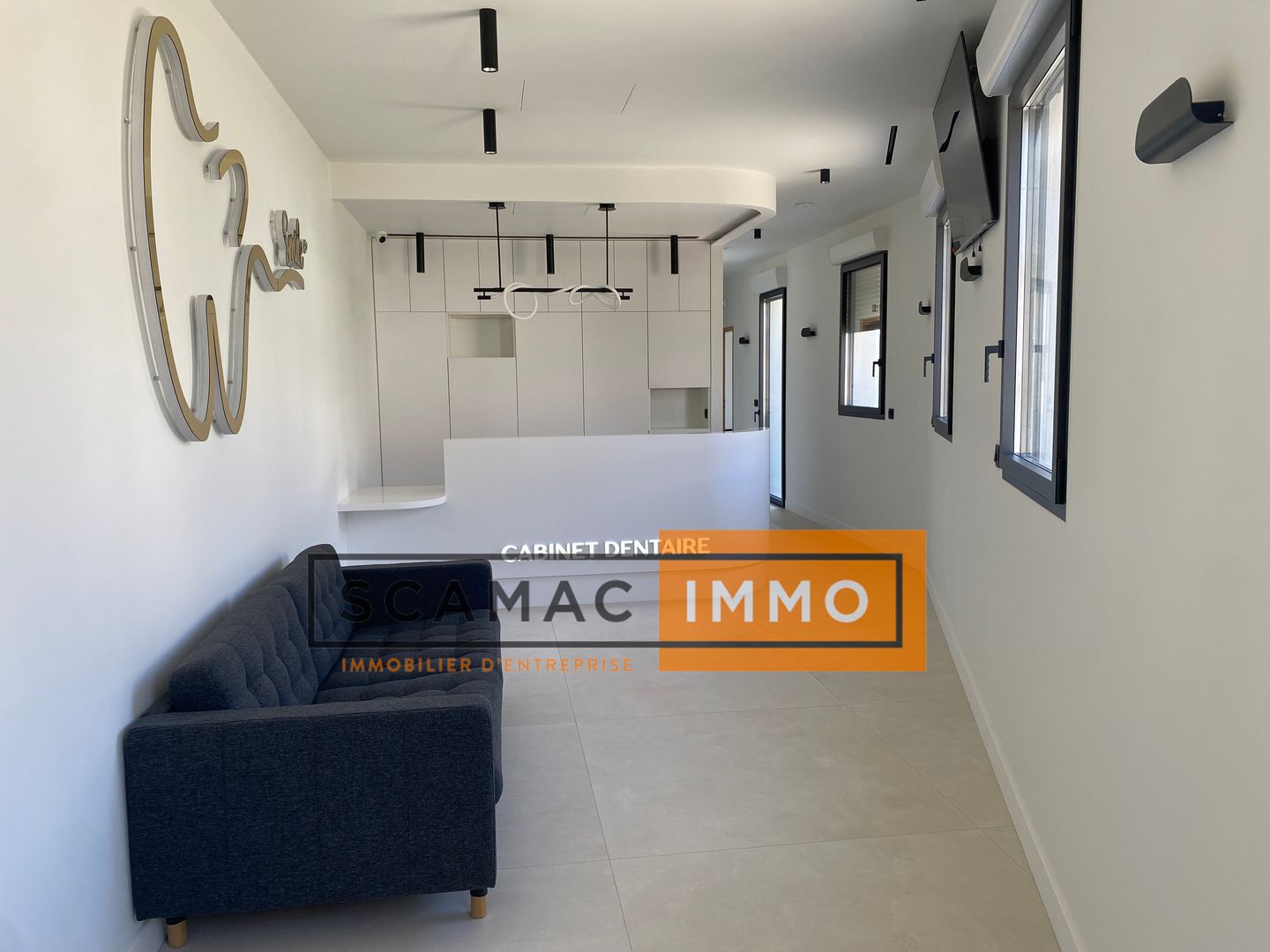 local d'activités de 208m², Marseille 14 (Bouches-du-Rhône)