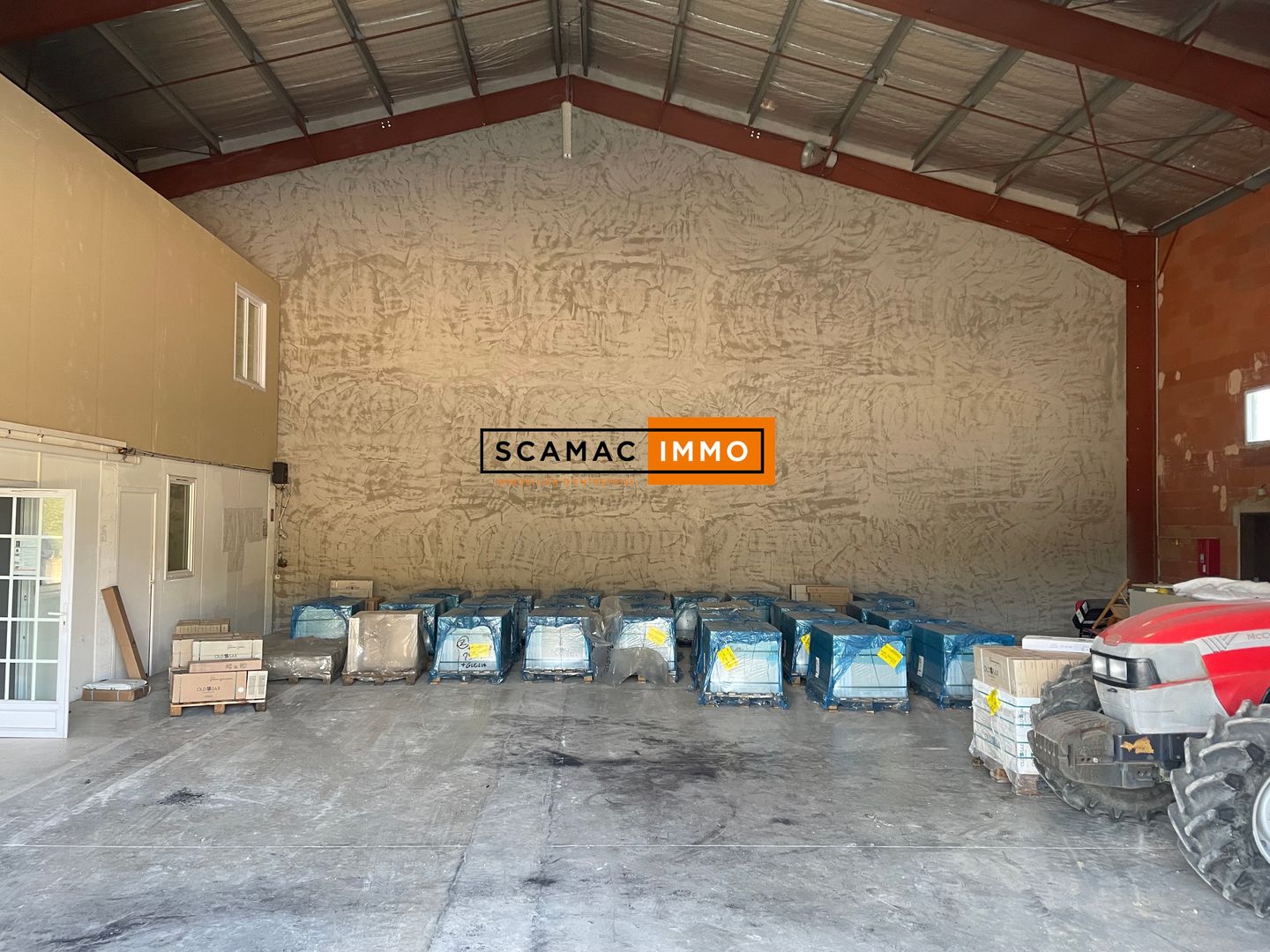 entrepôt de 428m², Pignans (Var)