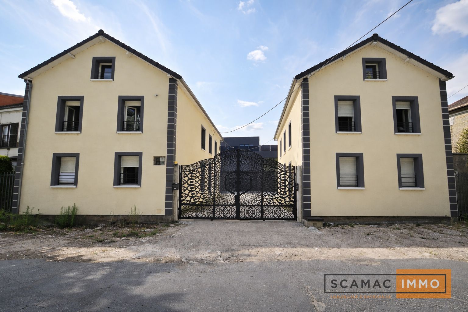 locaux mixtes de 813m², Vigneux-sur-Seine (Essonne)