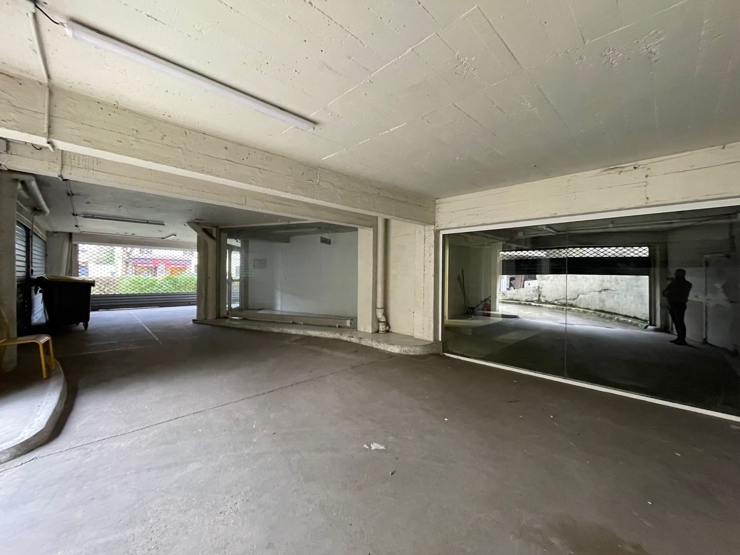 local commercial de 598m², Chaville (Hauts-de-Seine)