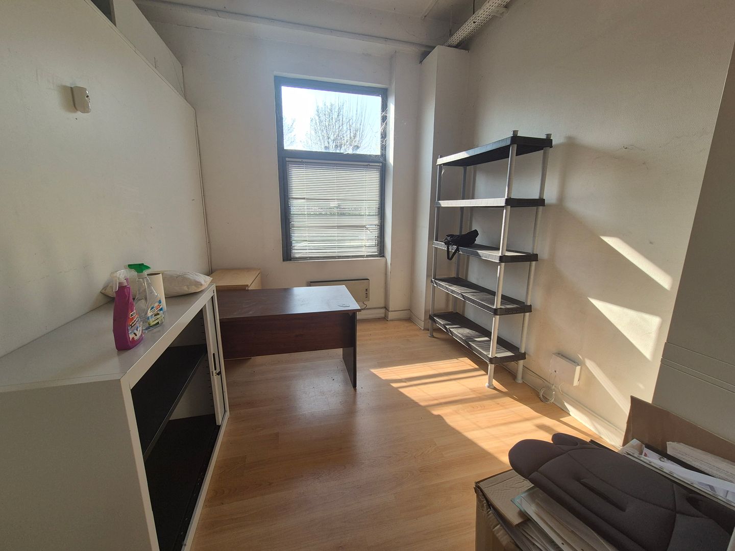 local d'activités de 210m², Roissy-en-France (Val-d'Oise)