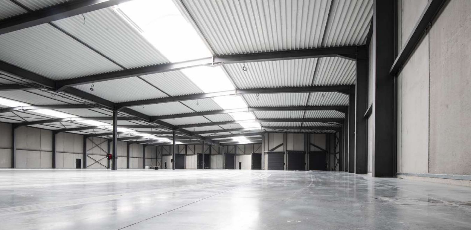 entrepôt de 1&nbsp;237m², Le Mesnil-Amelot (Seine-et-Marne)