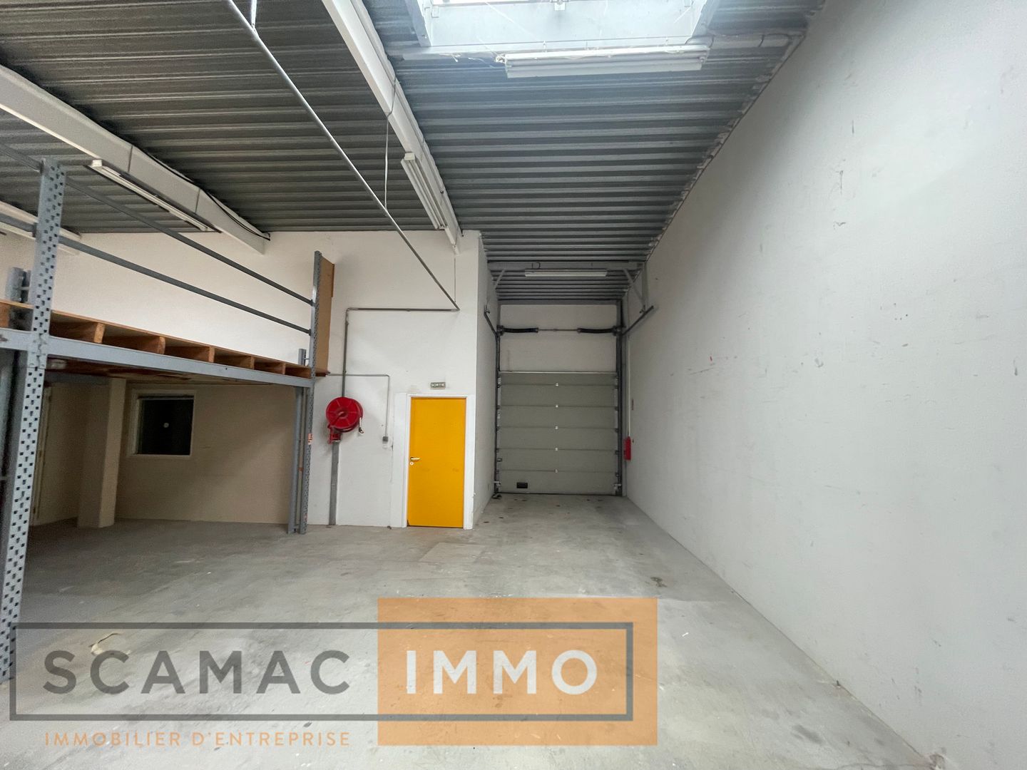 local d'activités de 250m², Bondoufle (Essonne)