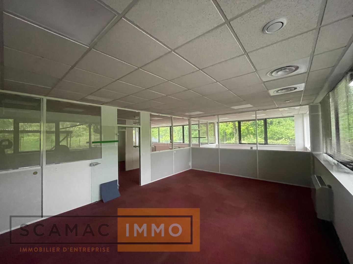 local d'activités de 400m², Bondoufle (Essonne)