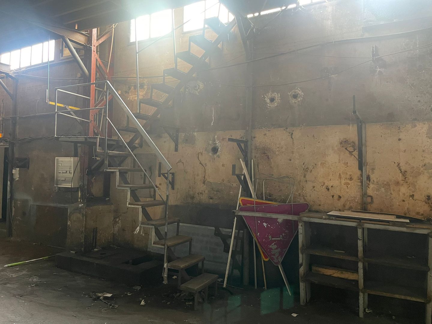 entrepôt de 210m², Aubervilliers (Seine-Saint-Denis)