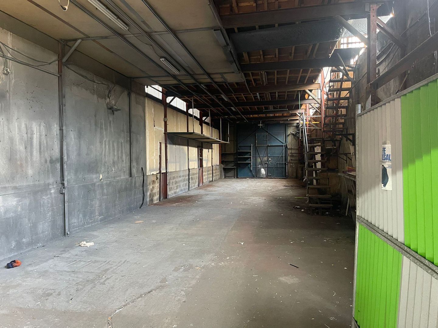 entrepôt de 210m², Aubervilliers (Seine-Saint-Denis)