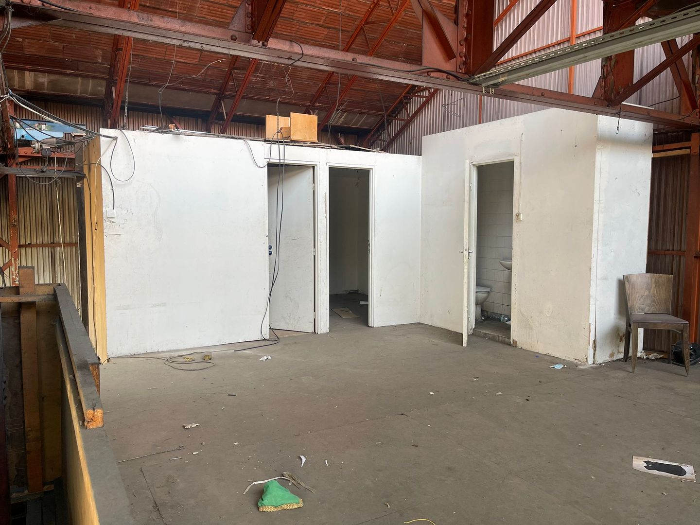 entrepôt de 210m², Aubervilliers (Seine-Saint-Denis)