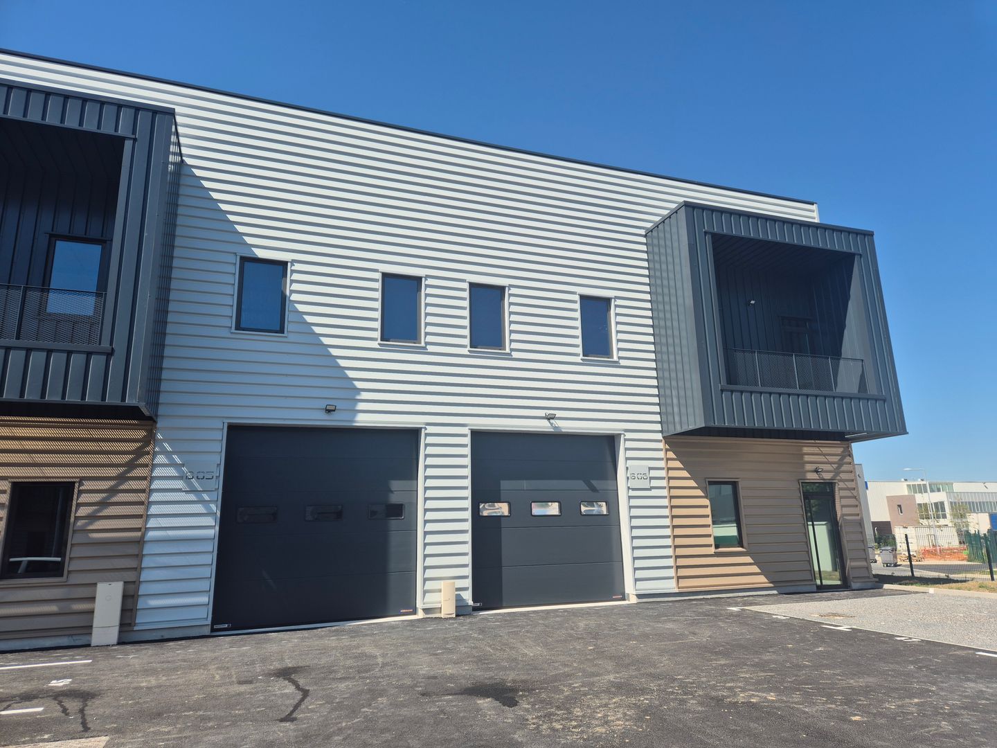 local d'activités de 316m², Longperrier (Seine-et-Marne)