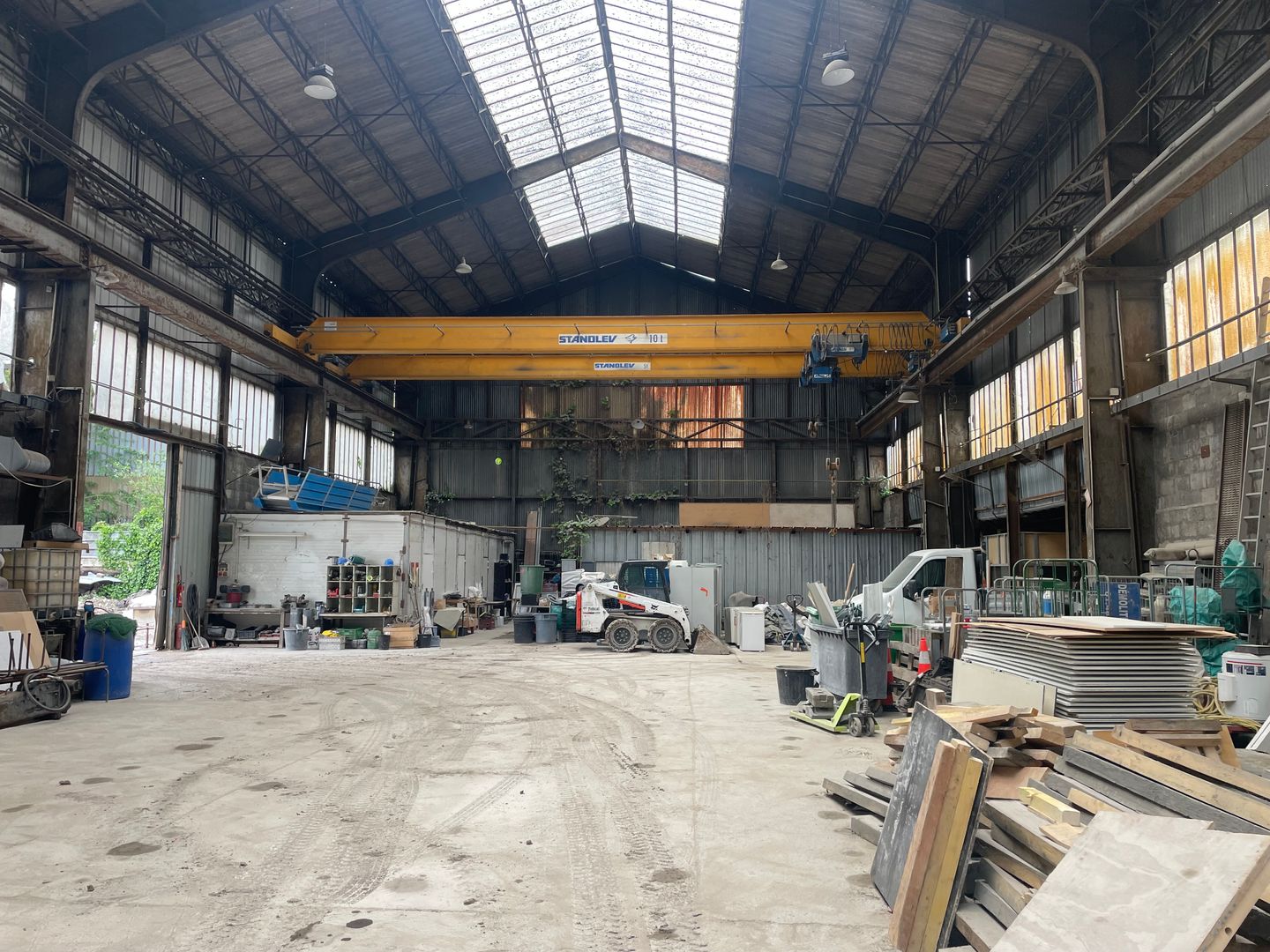 entrepôt de 1 510m², Bondy (Seine-Saint-Denis)