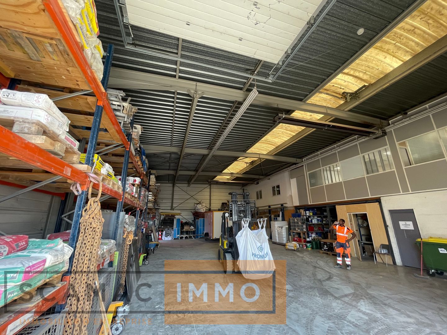 entrepôt de 480m², Brétigny-sur-Orge (Essonne)