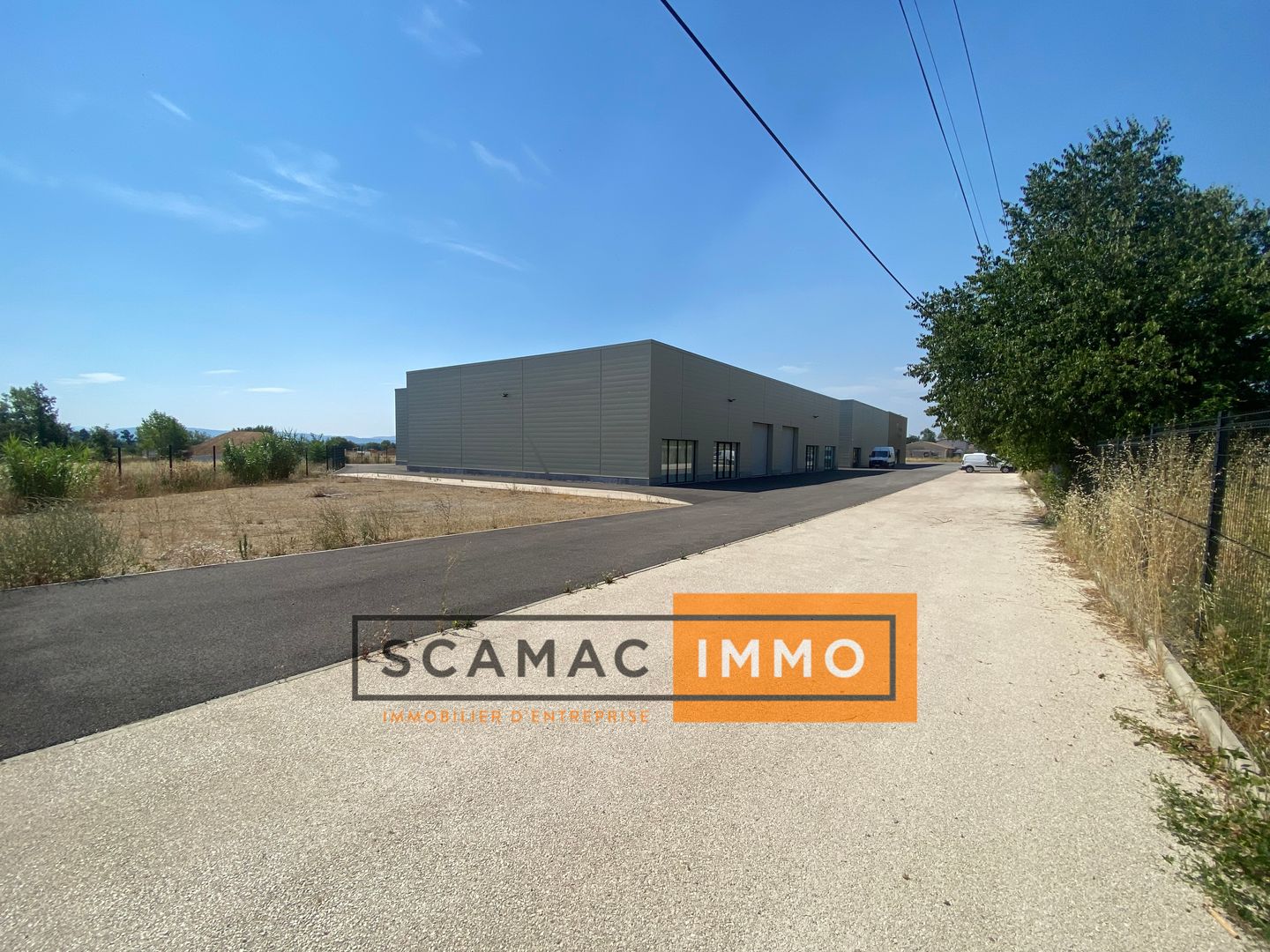 local d'activités de 1 167m², Corbières (Alpes-de-Haute-Provence)