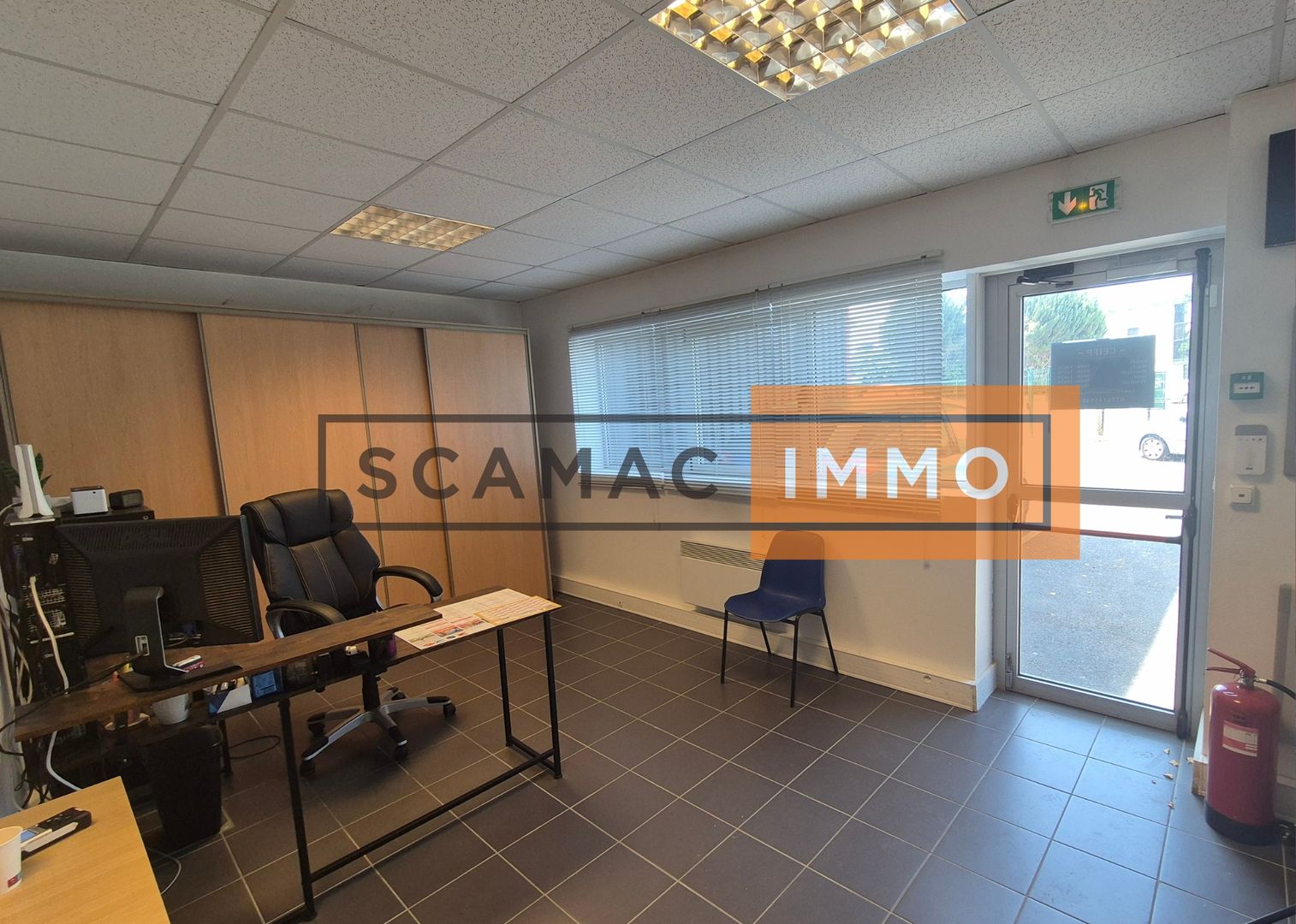 locaux mixtes de 155m², Moussy-le-Neuf (Seine-et-Marne)