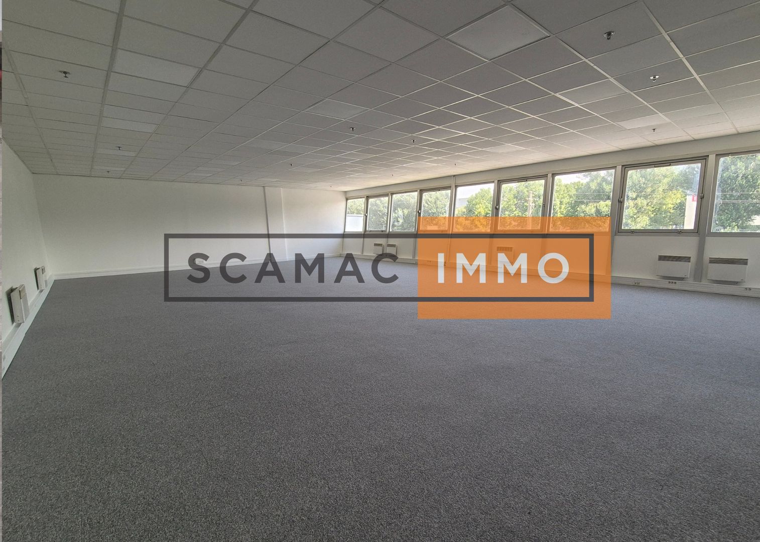 local d'activités de 1 352m², Marly-la-Ville (Val-d'Oise)