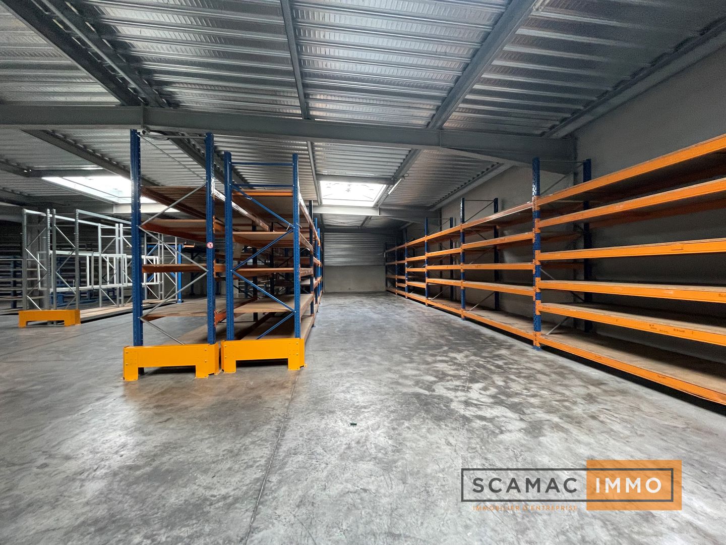 entrepôt de 955m², Chilly-Mazarin (Essonne)