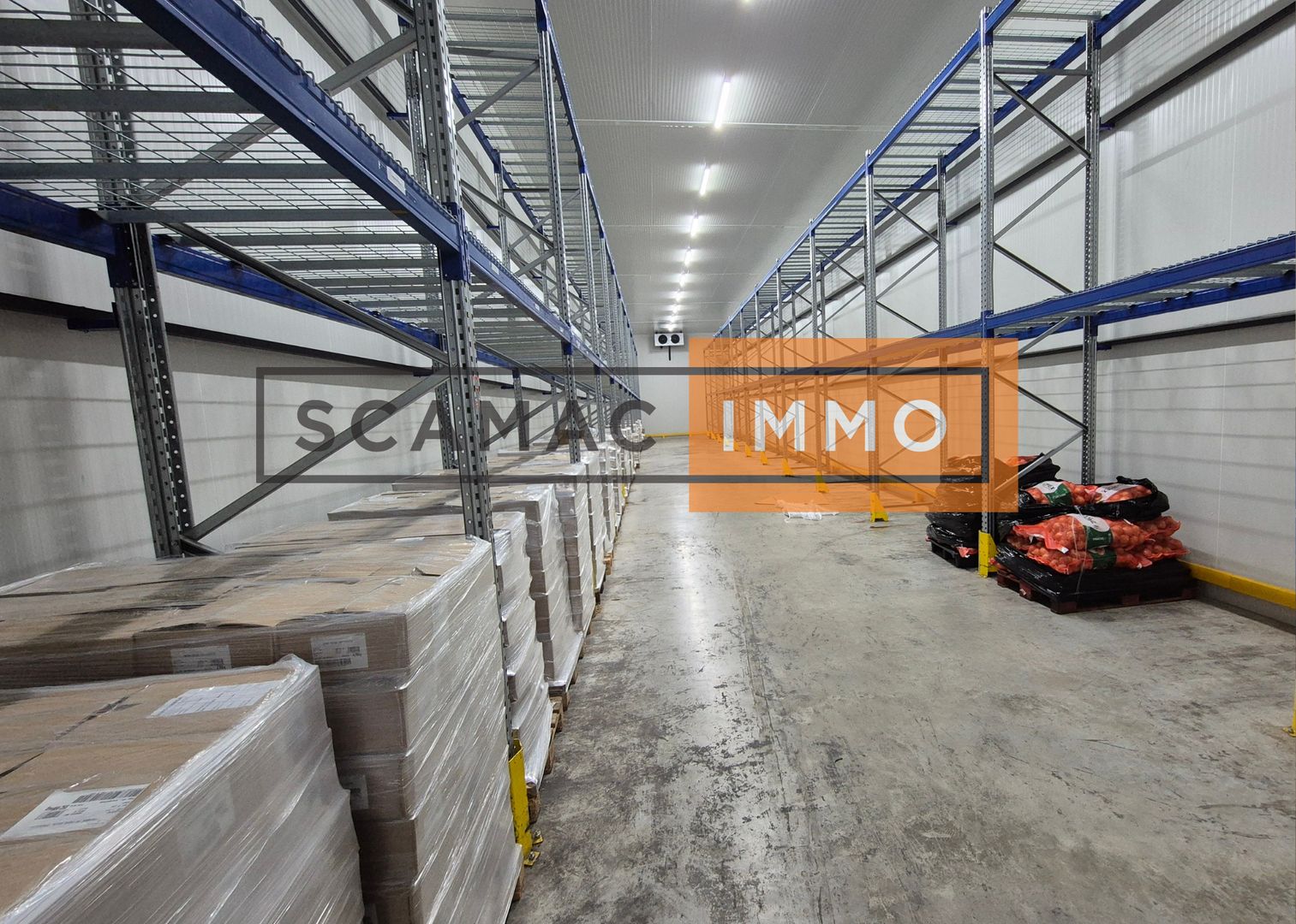 locaux mixtes de 1 799m², Gonesse (Val-d'Oise)